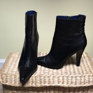 Mia black boots